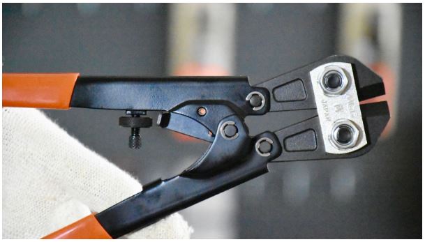 mo-khoa-tu-xe-may mở khóa từ xe máy